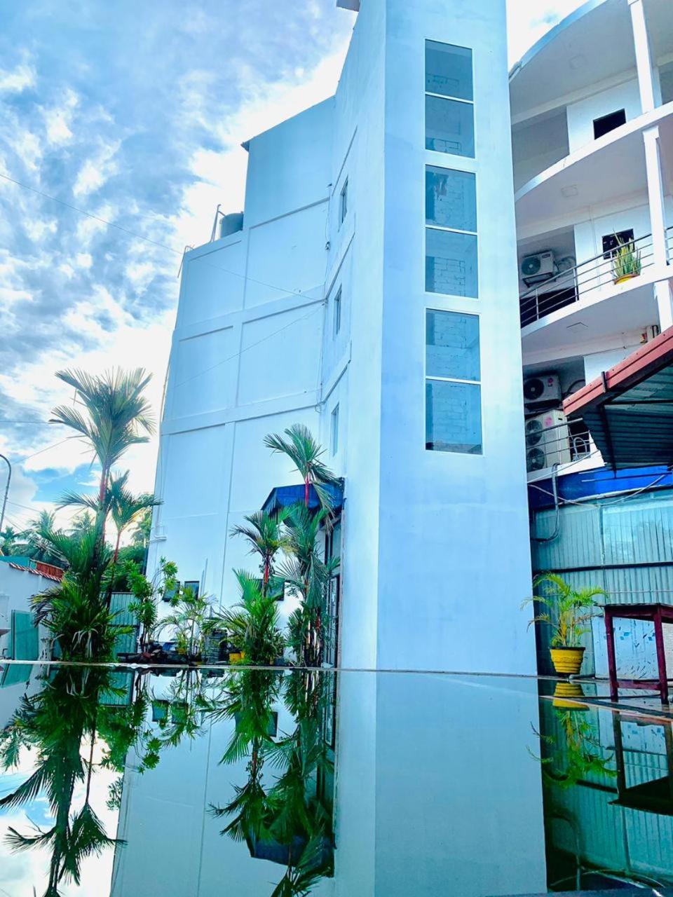 Hotel Nelly Vavuniya Экстерьер фото
