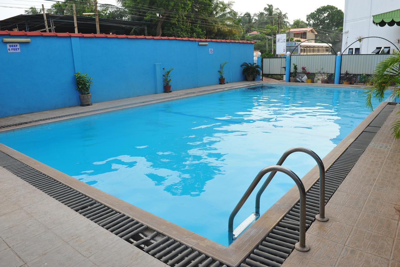 Hotel Nelly Vavuniya Экстерьер фото