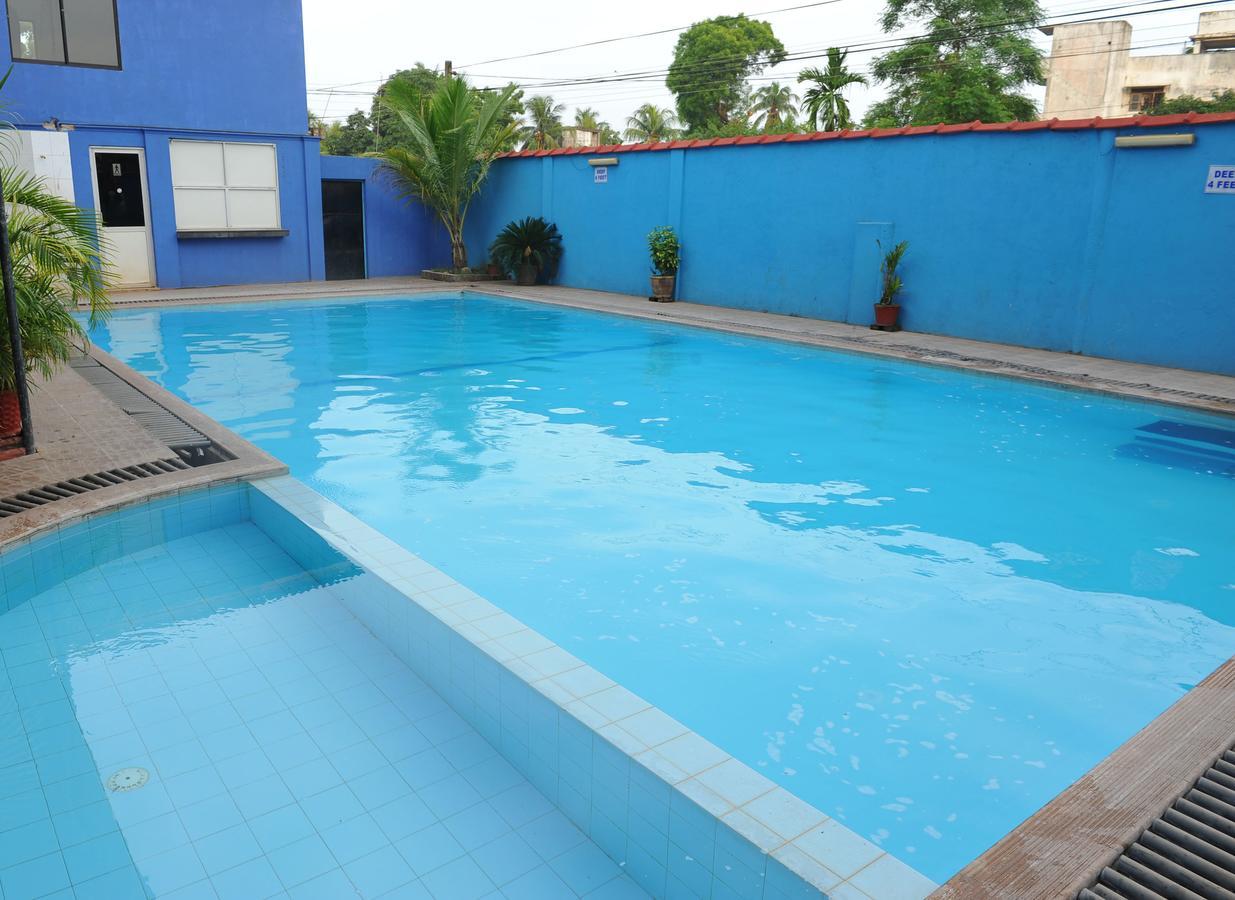 Hotel Nelly Vavuniya Экстерьер фото