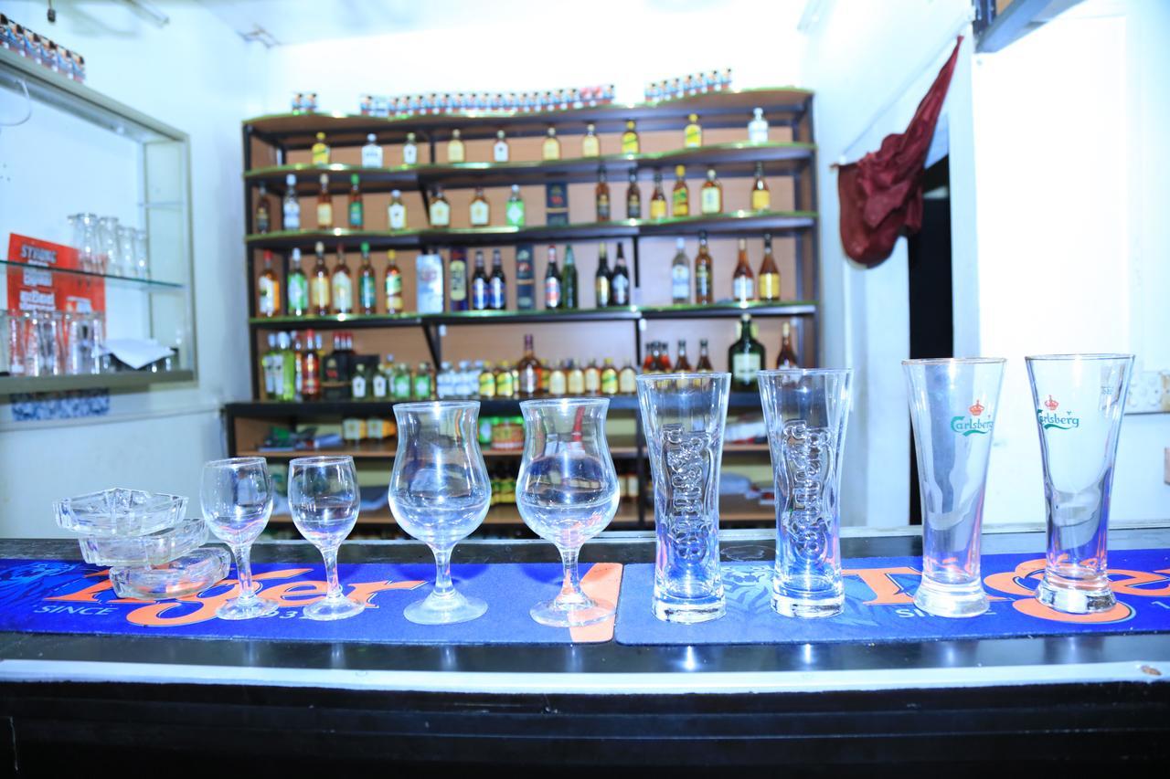 Hotel Nelly Vavuniya Экстерьер фото